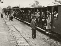 Kolodvor vlaka 'Samoborček', ulica Kate Dumbović (današnja ulica Božidara Adžije), oko 1960. godine